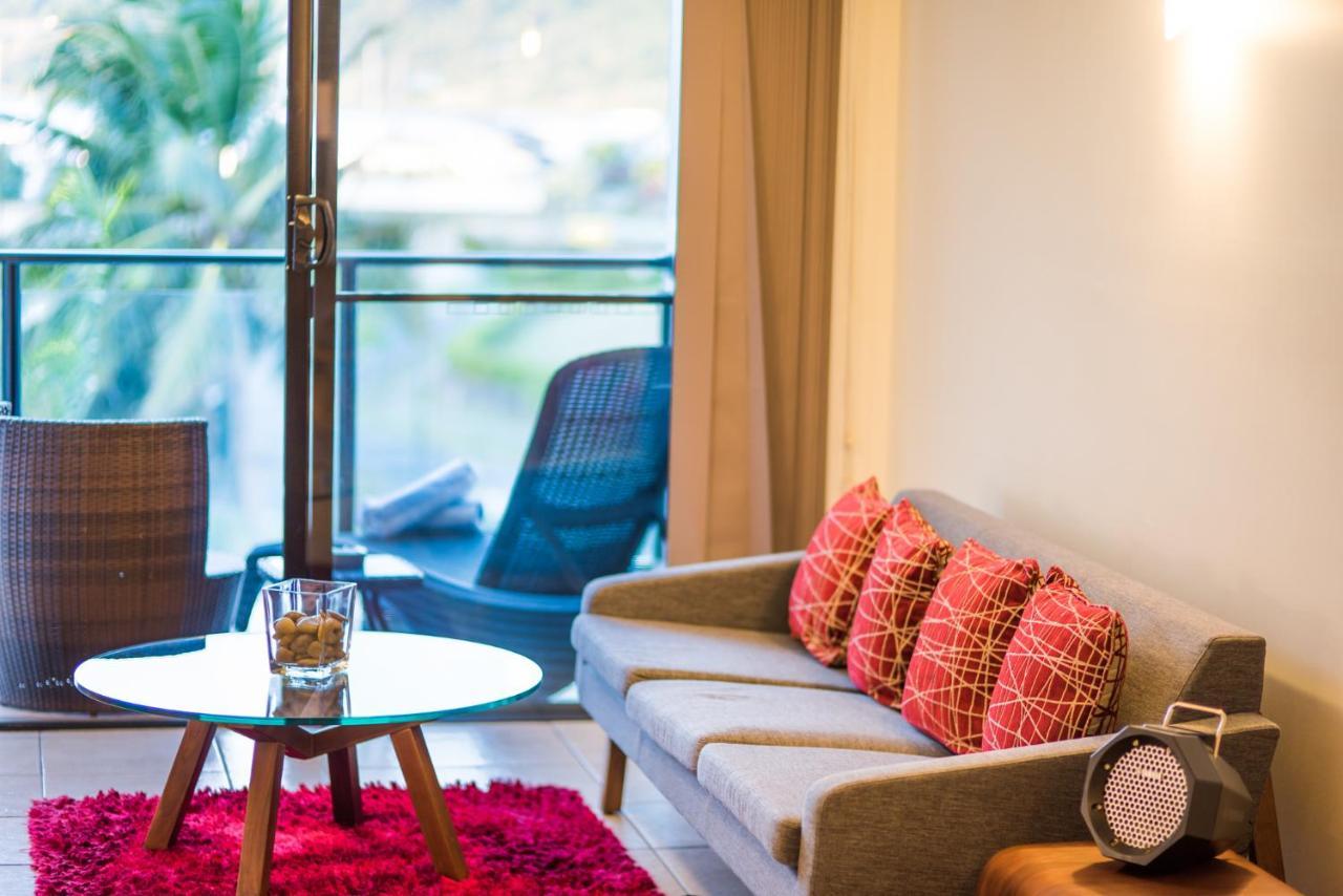 At Waterfront Whitsunday Retreat - Adults Only Apart otel Airlie Beach Dış mekan fotoğraf