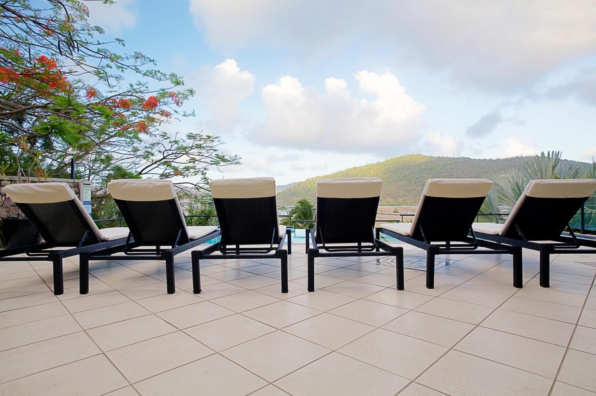 At Waterfront Whitsunday Retreat - Adults Only Apart otel Airlie Beach Dış mekan fotoğraf