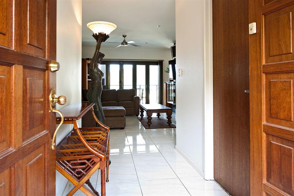 At Waterfront Whitsunday Retreat - Adults Only Apart otel Airlie Beach Dış mekan fotoğraf
